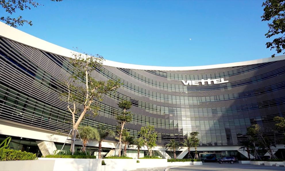 Viettel vượt Starlink của Elon Musk
