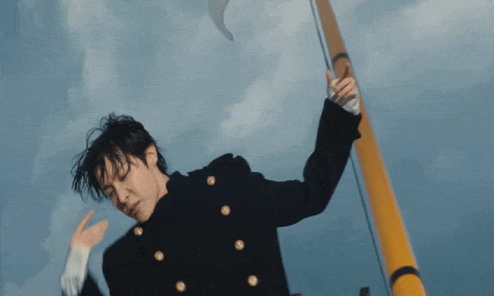 Nhóm nhạc số 1 thế giới BTS đã trở lại: MV đẹp như 1 thước phim tái hiện Titanic, âm nhạc đủ wow!