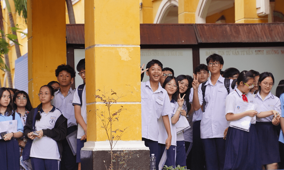 Dừng cấp bằng tốt nghiệp THCS từ 15/4: Học sinh lớp 9 sẽ nhận xác nhận tốt nghiệp qua học bạ số