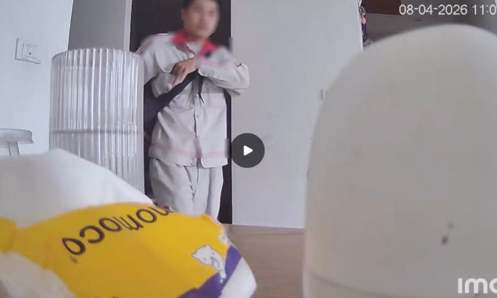 Xôn xao cô gái trẻ bị xem trộm hình ảnh đi tắm, thay đồ nhạy cảm, hồi chuông cho người dùng cảnh giác khi lắp camera