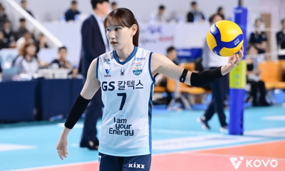 Nữ thần bóng chuyền bị loại khỏi đội tuyển Quốc gia vì bê bối say rượu lái xe