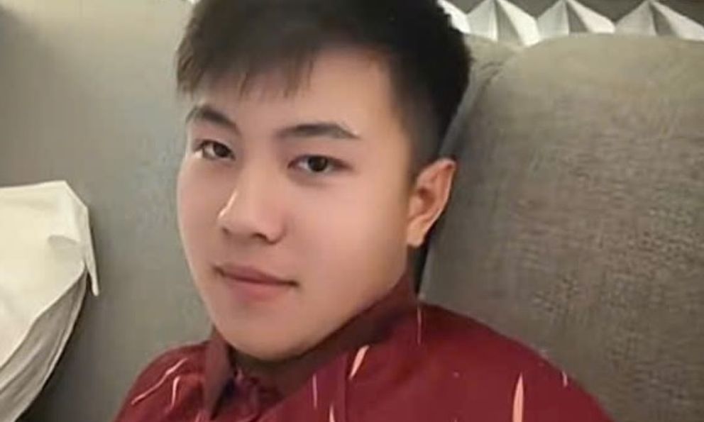 Tạ Đình Phong đá tuyển U17 Việt Nam 