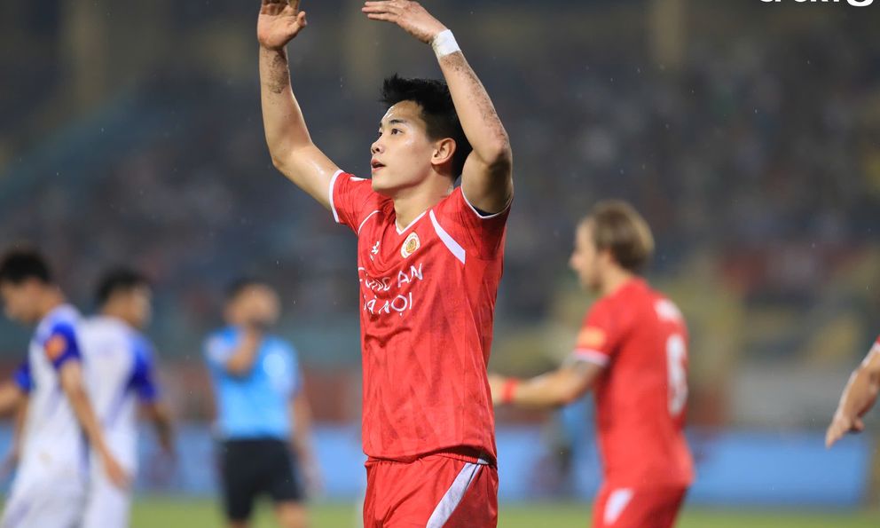 Lần đầu tiên của Đình Bắc 