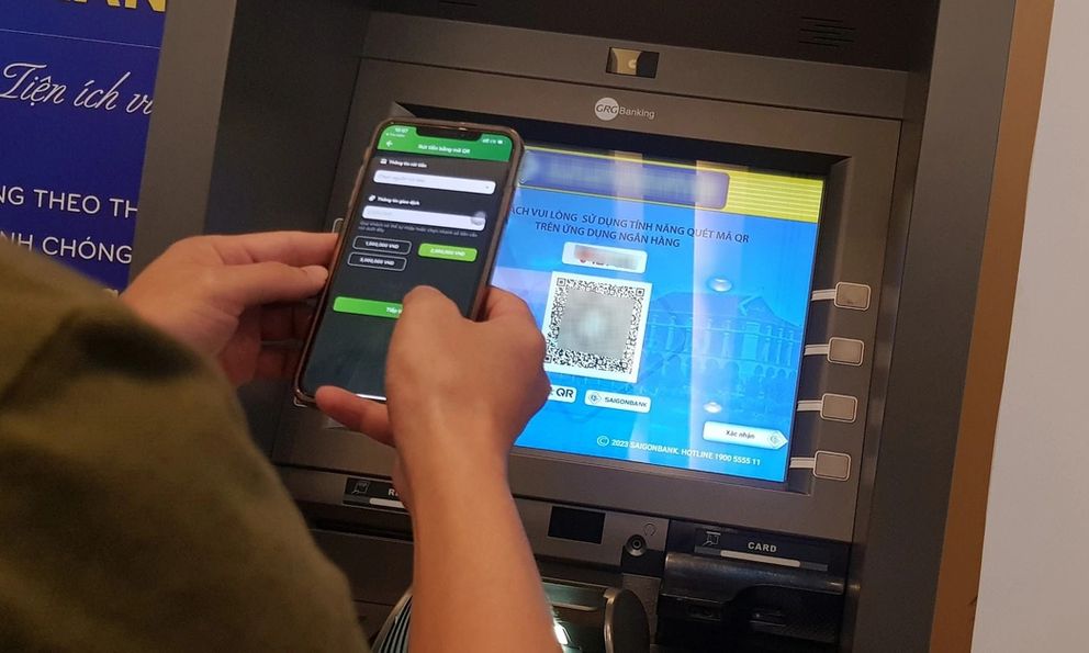 Người từng chuyển tiền vào tài khoản Vietcombank dưới đây khẩn trương đến công an trình báo