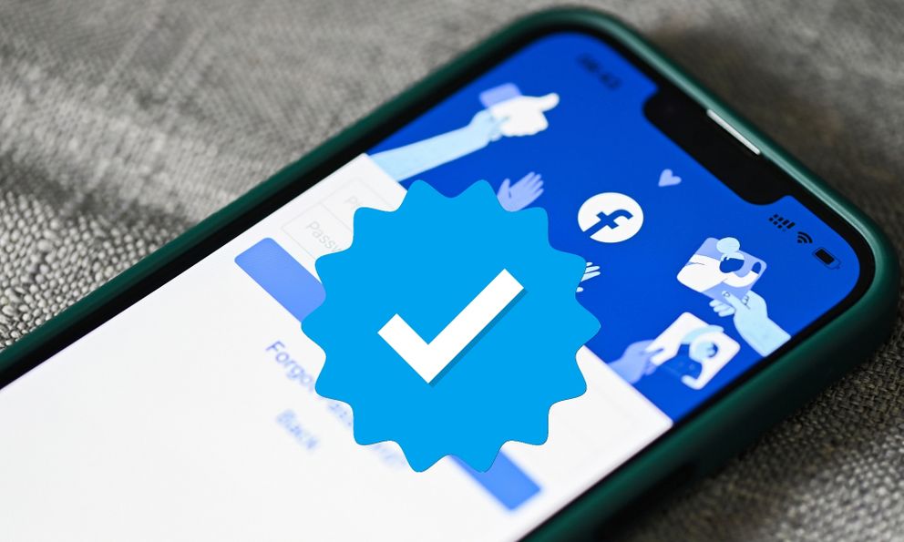 Người dùng sẽ được nhận tích xanh Facebook miễn phí?