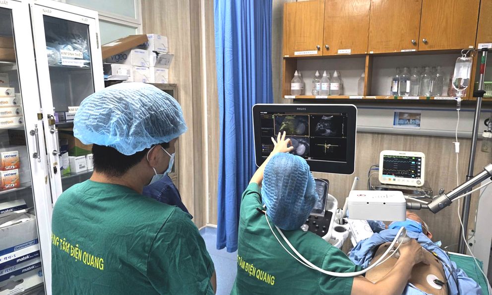 Kỹ thuật siêu âm hòa hình tại 1 bệnh viện Việt Nam giúp 