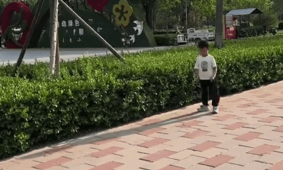 Con trai tiểu học 1 tháng 