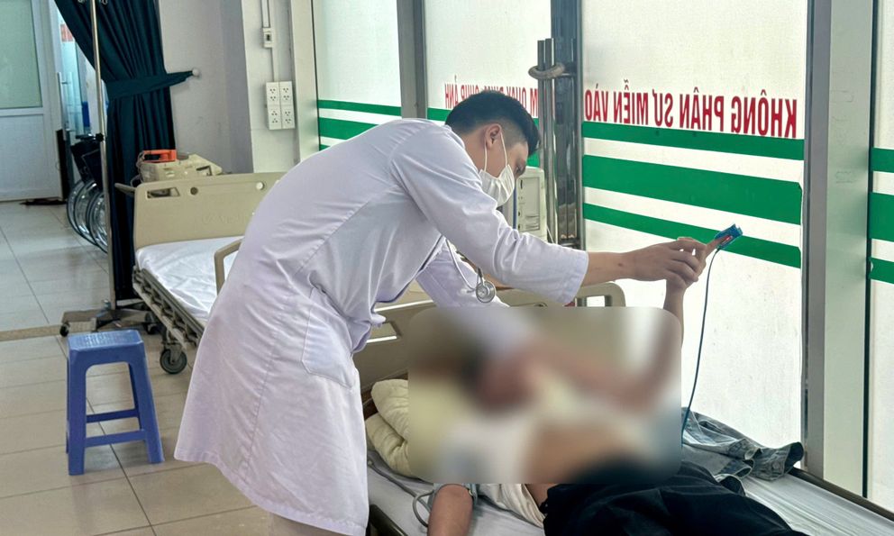 Shipper 21 tuổi gặp tai nạn vì say nắng khi giao hàng giữa trưa