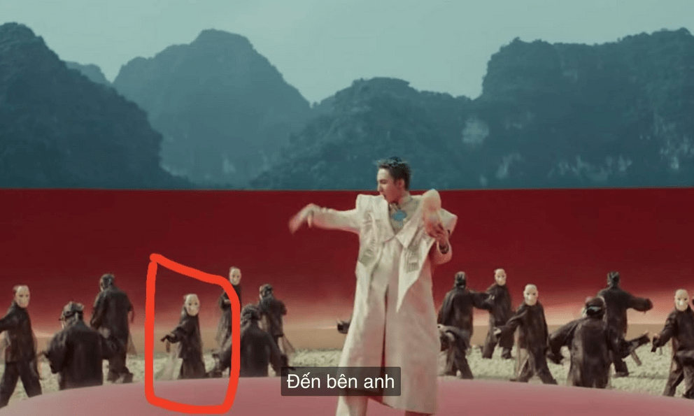 Trend “đóng MV Sơn Tùng nhưng giấu tới giờ mới kể” đang viral khắp MXH: Ai cũng có một vai trong Come My Way