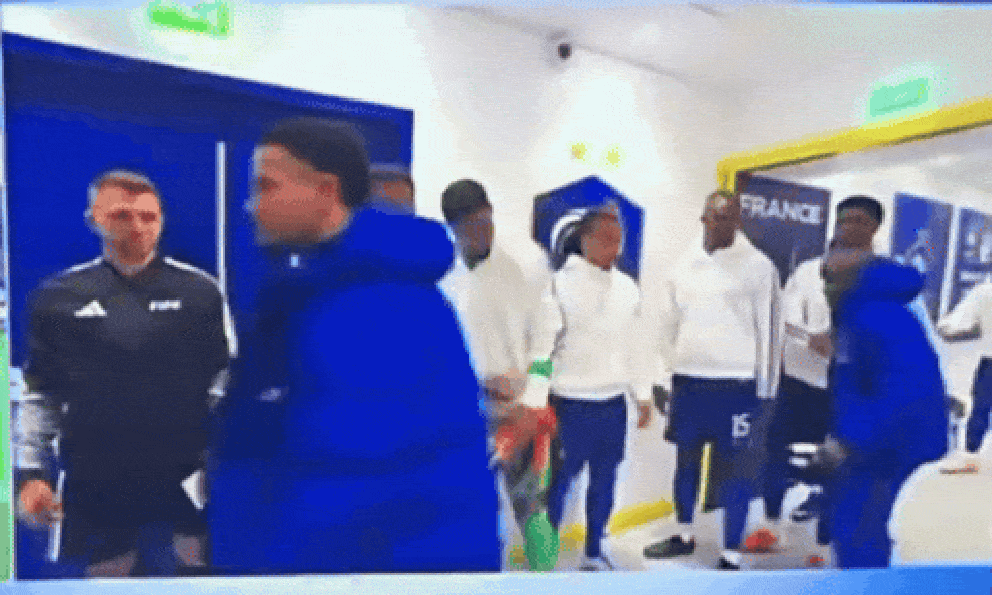 8,2 triệu người xem Kanté phớt lờ, không bắt tay với Mbappé, nghi vấn tuyển Pháp lục đục trước World Cup 2026