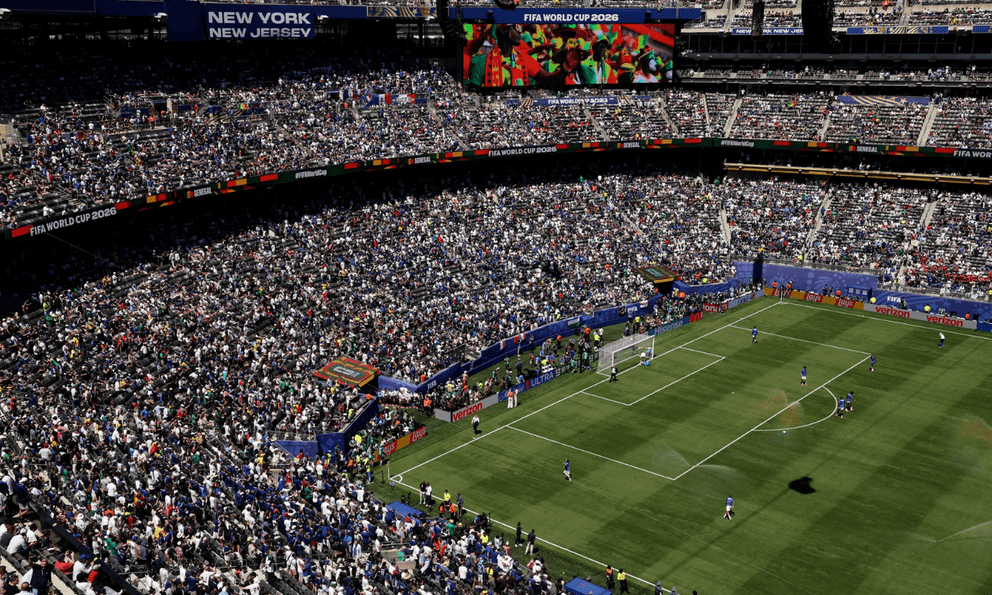 World Cup 2026 lại dính chỉ trích: Mặt sân gồ ghề bị chê là thảm hoạ, không chấp nhận nổi
