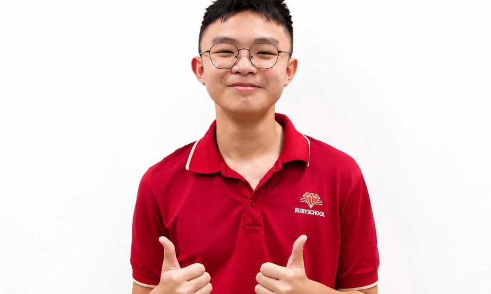 Thủ khoa đạt 28,75 điểm, dẫn đầu hơn 151.000 thí sinh thi vào lớp 10 TP.HCM năm 2026 có profile khủng cỡ nào?