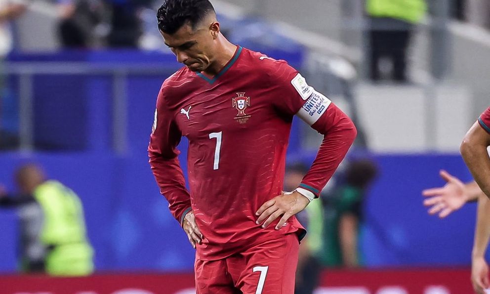 Kỷ lục buồn của Ronaldo ngày chia tay: 17 cú sút không tạo ra 1 cơ hội nào 