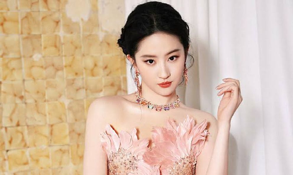 Vì sao nói “mắt phượng mày ngài” là quý tướng? 