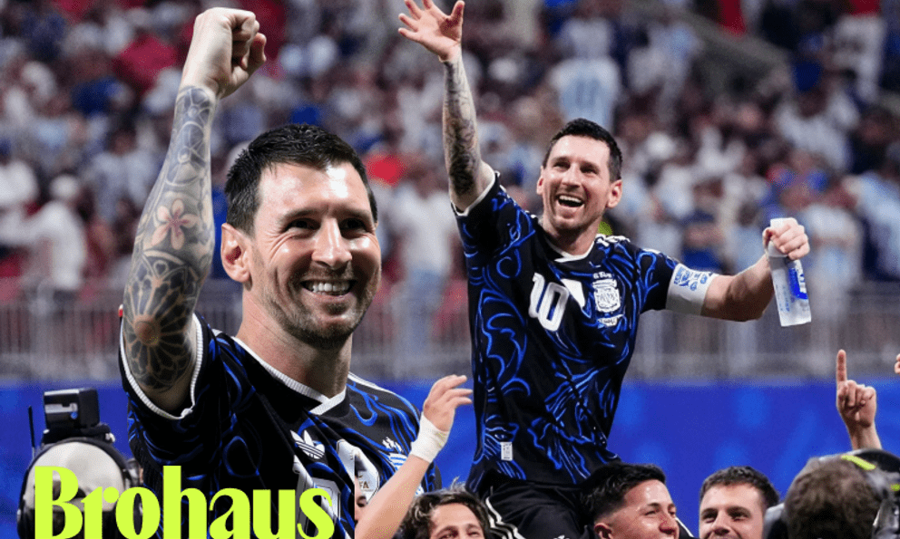 Còn gì nghi ngờ nữa đâu, Messi chính là vị chúa của bóng đá