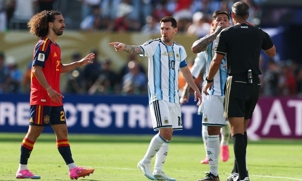 Messi bị chê 
