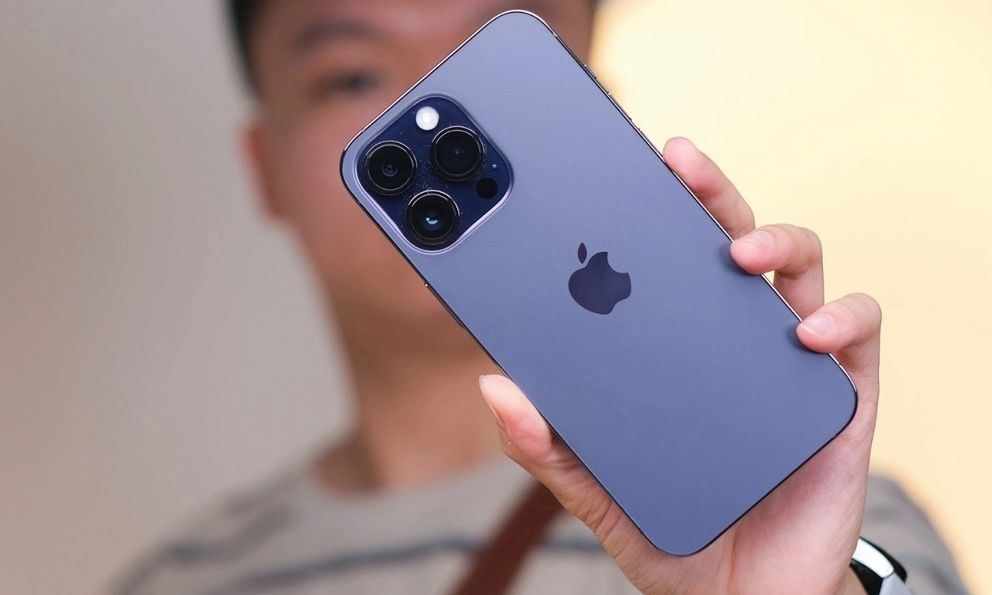 Chiếc iPhone Pro Max đang giảm giá chạm đáy ngay lúc này