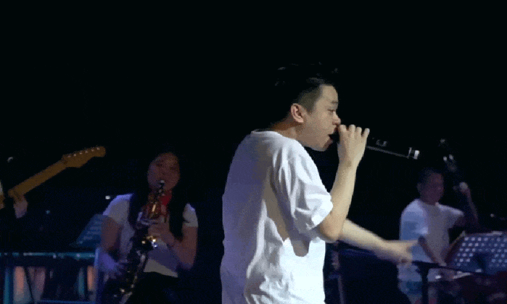 Ca sĩ Việt 