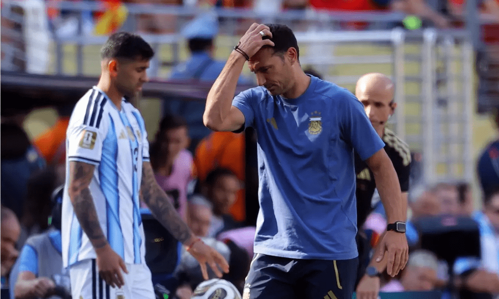 1 tuần sau World Cup, HLV Argentina bỗng viết tâm thư xin lỗi, úp mở về tương lai?