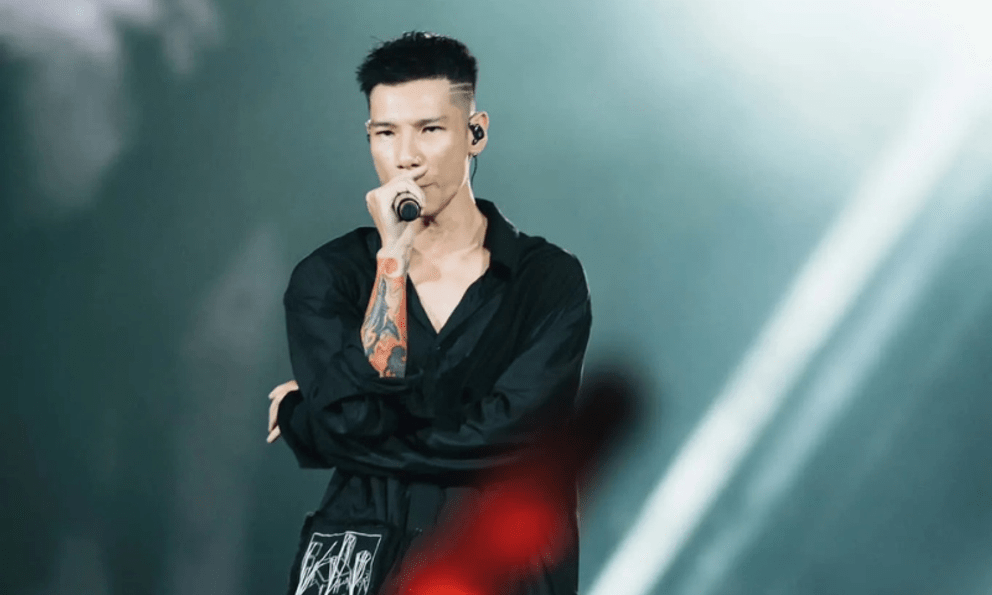 19 bài hát bị gỡ của MCK 