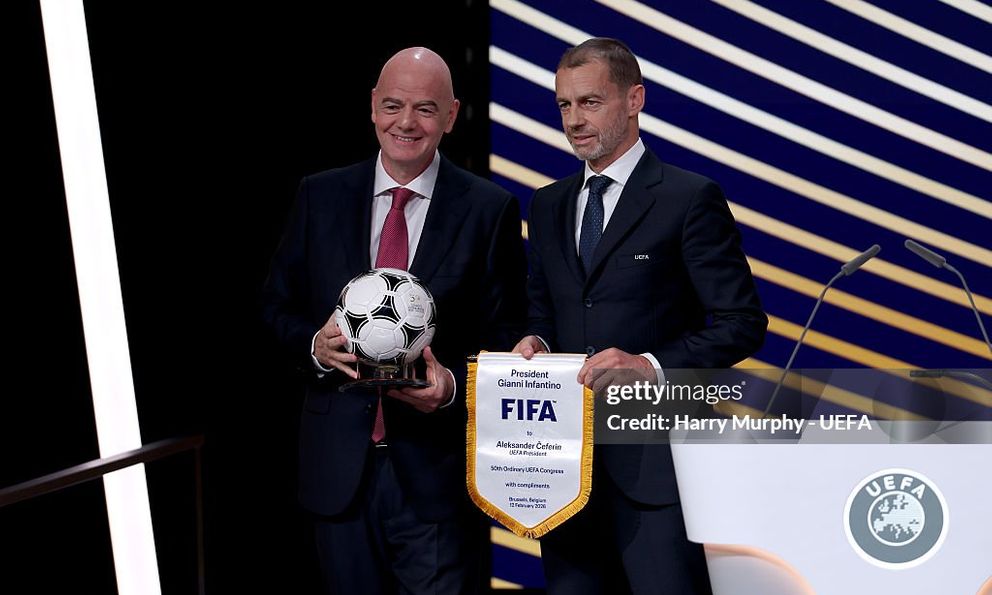 UEFA doạ bỏ phiếu phế truất chủ tịch FIFA 