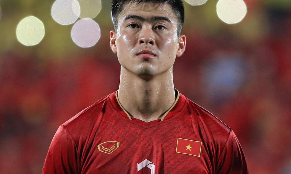 Duy Mạnh dính chấn thương gì? 
