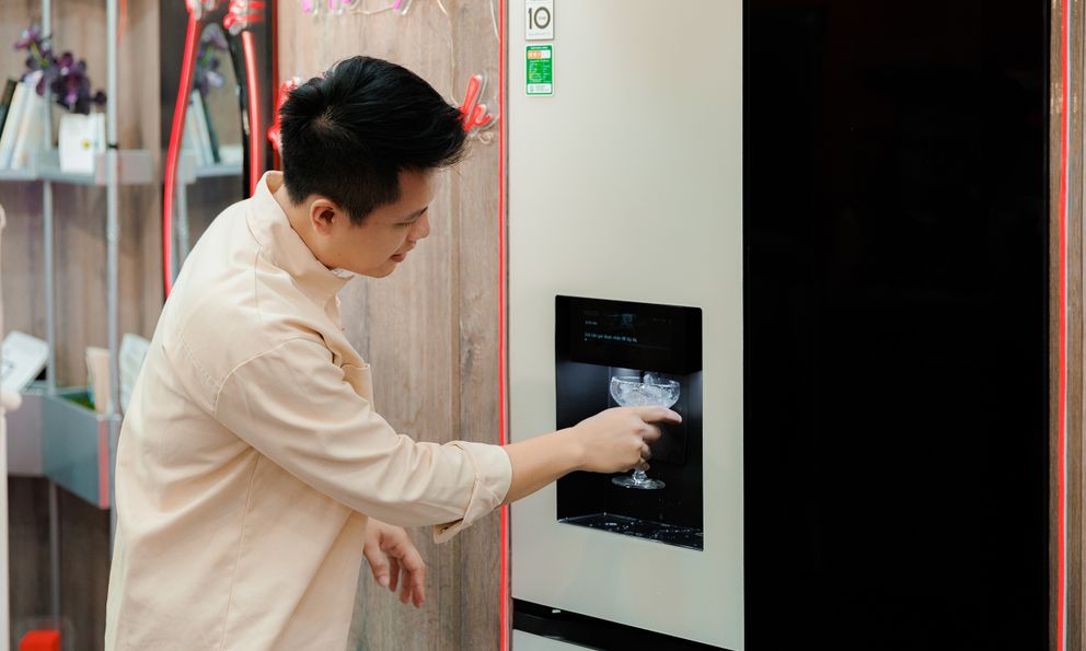 LG giới thiệu tủ lạnh mới với loạt tính năng thông minh