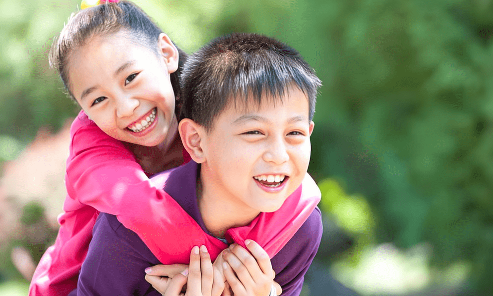 5 dấu hiệu trẻ có tâm lý khỏe mạnh: Con bạn sở hữu mấy điều?