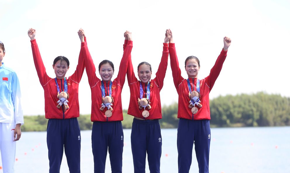4 cô gái rowing Việt Nam vượt chông gai giành huy chương ASIAD 2026