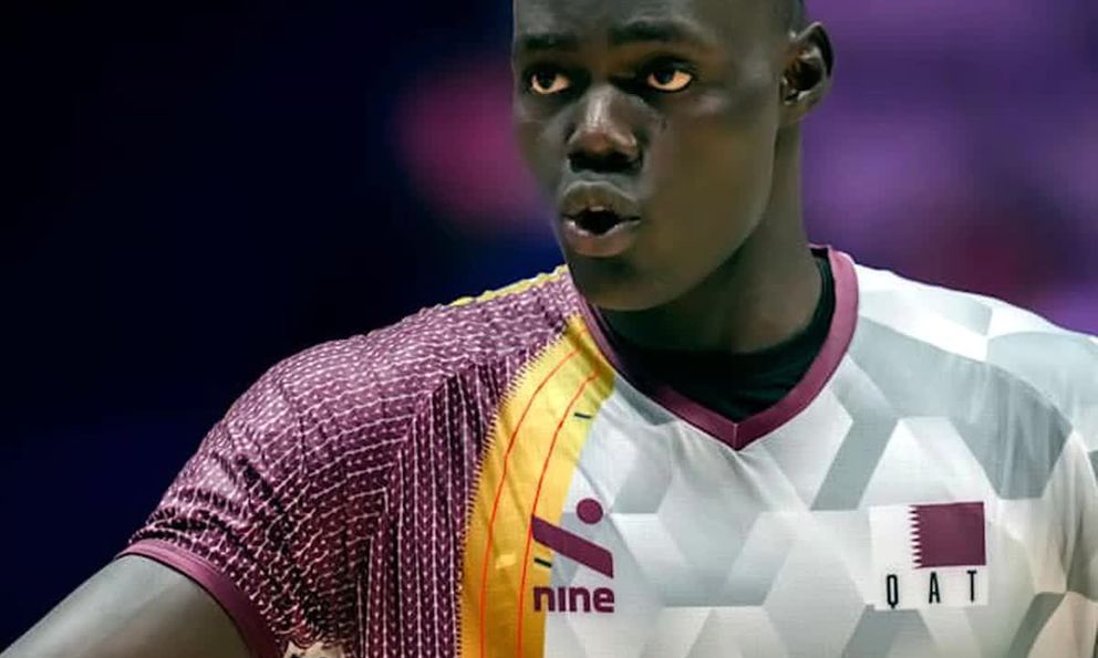 VĐV bóng chuyền 13 tuổi cao tới 2,1 m gây sốt ở ASIAD 2026