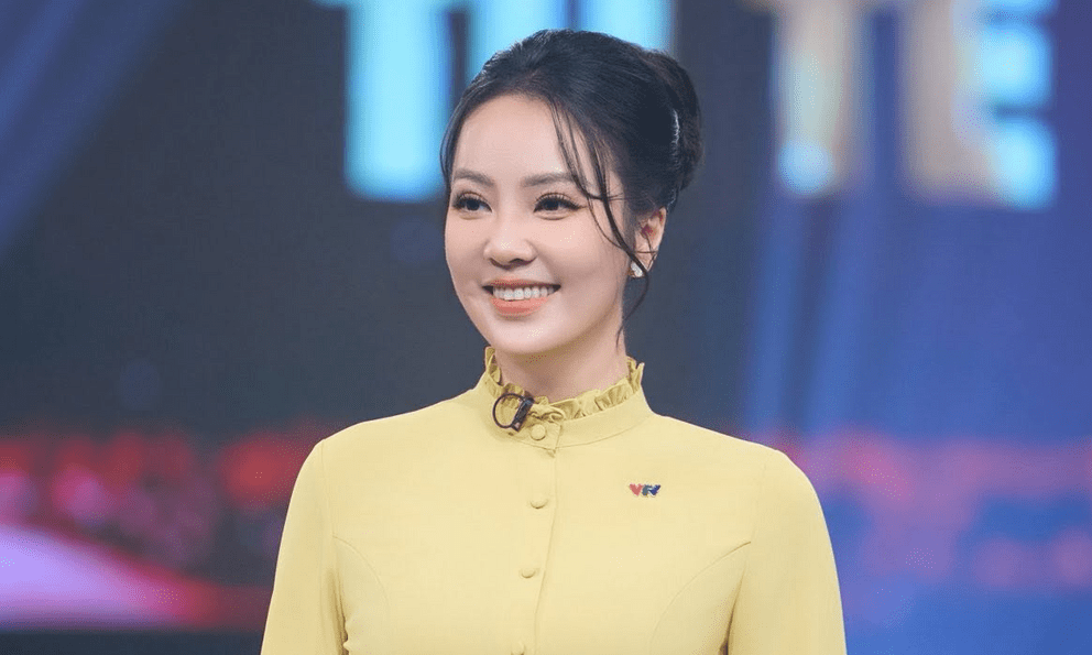 MC đài truyền hình SN 1986 là Hoa Khôi Đại học Ngoại thương, có bằng thạc sĩ Quản trị Kinh doanh