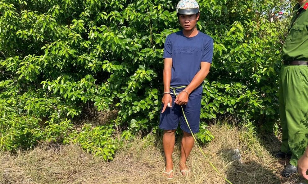 Khởi tố nam thanh niên chặn đường, hiếp dâm cô gái 21 tuổi khi đang trên đường đi làm về