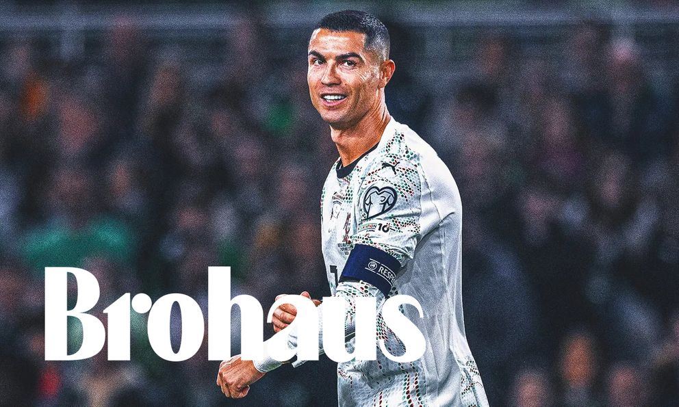 Chiếc iPhone 13 triệu của Ronaldo