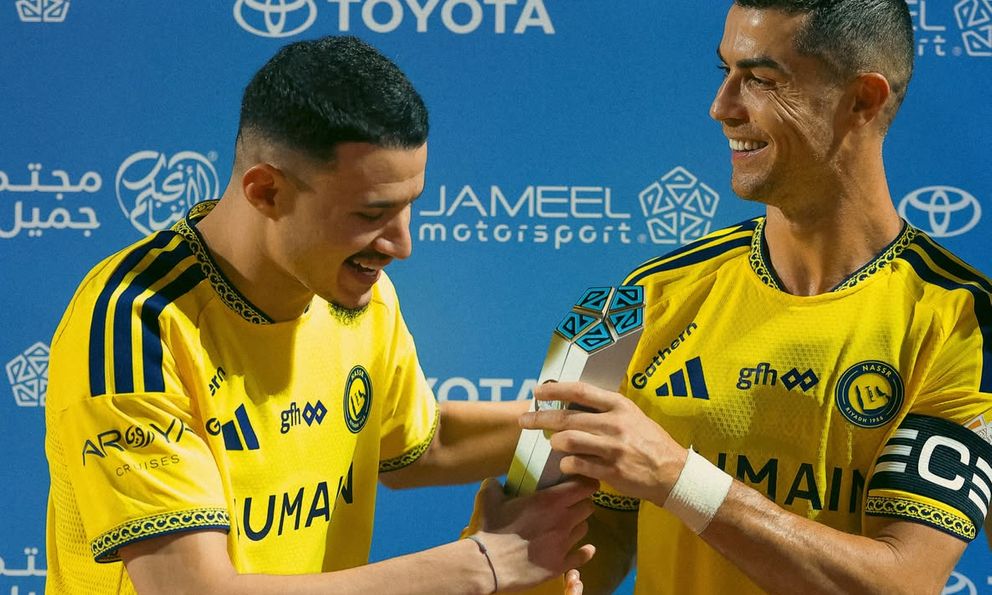 Ronaldo nhường giải Cầu thủ hay nhất trận cho đồng đội 