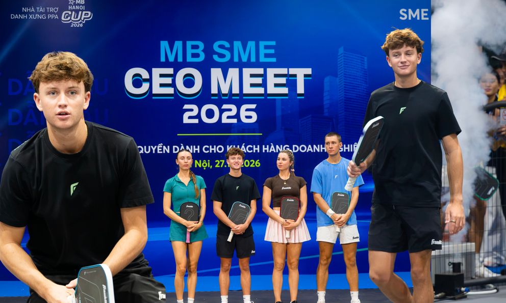 Hayden Patriquin đến Hà Nội ăn mừng sau khi liên tiếp vô địch PPA Tour