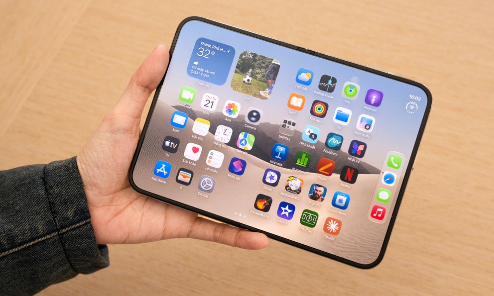 iPhone Duo bất ngờ giảm giá