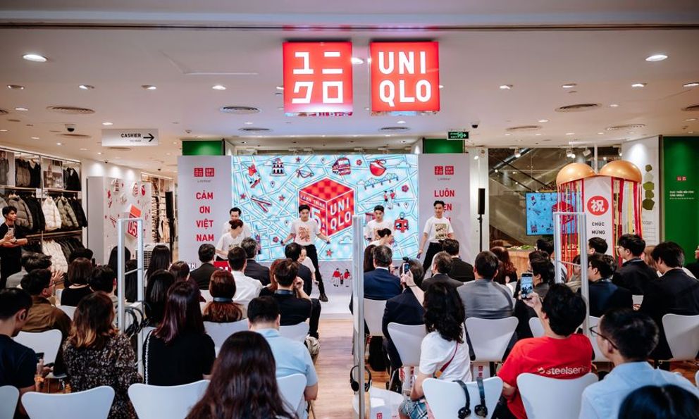 UNIQLO kỷ niệm hành trình 5 năm tại Việt Nam, tuyên bố dành 100% doanh thu của 2 BST đặc biệt nhằm xây dựng 2 điểm trường ở Sơn La và Yên Bái