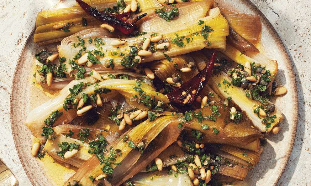 Loại rau bình dân có nhiều ở Việt Nam được người Trung Quốc mê mẩn: Là “thuốc” bổ máu, bổ não, giúp tiêu hóa khỏe