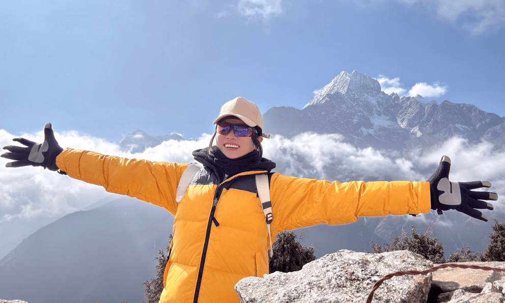 Cô gái Việt Nam chinh phục đỉnh Kala Patthar cao hơn 5.600m: Mọi thứ đều trở nên đáng giá khi đạt được mục tiêu