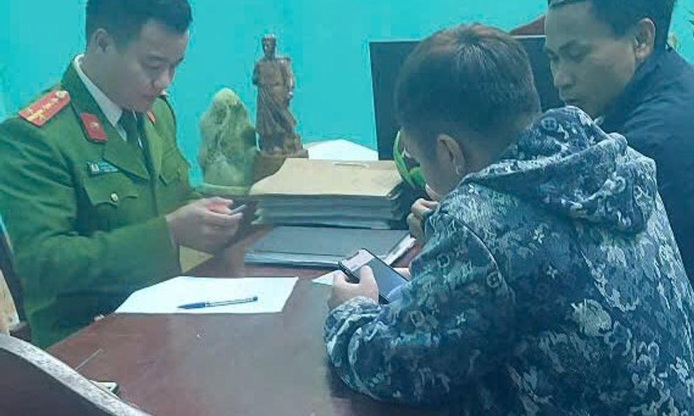 Chuyển khoản nhầm 740 triệu đồng vào tài khoản lạ, người đàn ông ở Quảng Ninh đã lấy lại tiền như thế nào?