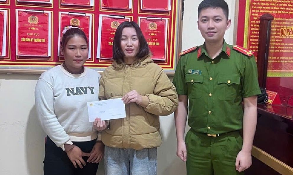 Cô gái sinh năm 2001 nhận 99 triệu đồng chuyển khoản nhầm, nhưng không ai liên hệ nhận lại: Công an Nghệ An khó xác minh 1 tài khoản PVcomBank ẩn 4 số cuối    