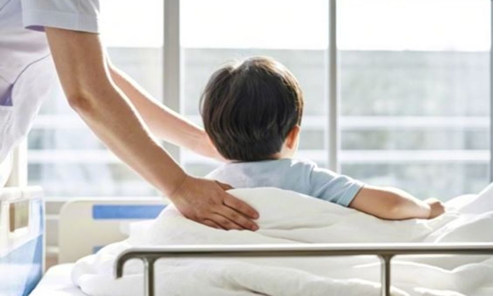 Mẹ nộp đủ 31 triệu đồng/năm, cậu bé 2 tuổi mắc bệnh hiểm nghèo vẫn bị từ chối bồi thường: Công ty BHNT nói 