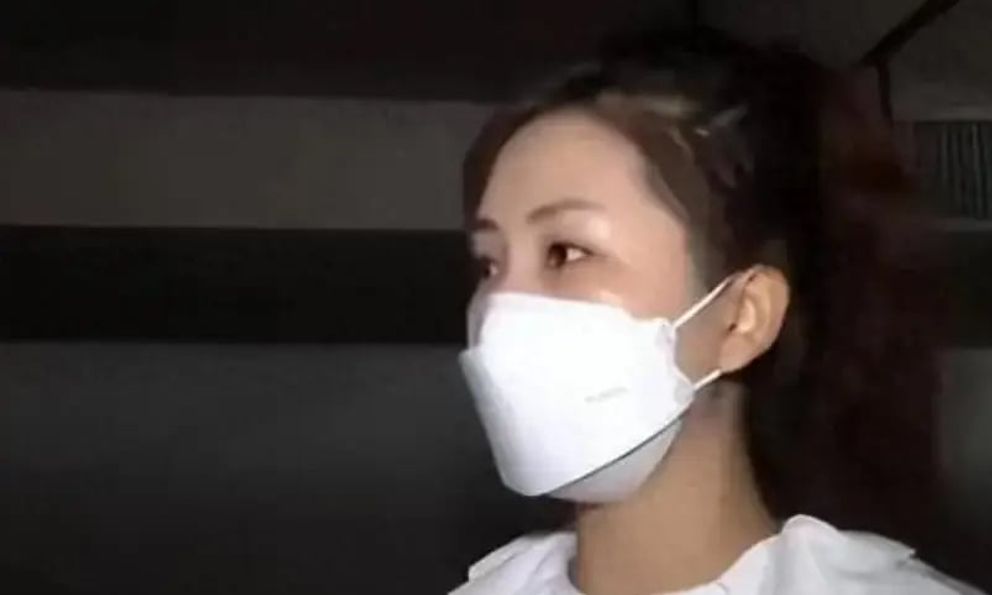 Nhận được cuộc gọi từ nước ngoài với đầu số 00, người phụ nữ suýt bị 'bay' mất hơn 35 tỷ đồng thì cảnh sát ập tới, ngăn chặn thành công vụ lừa đảo tinh vi