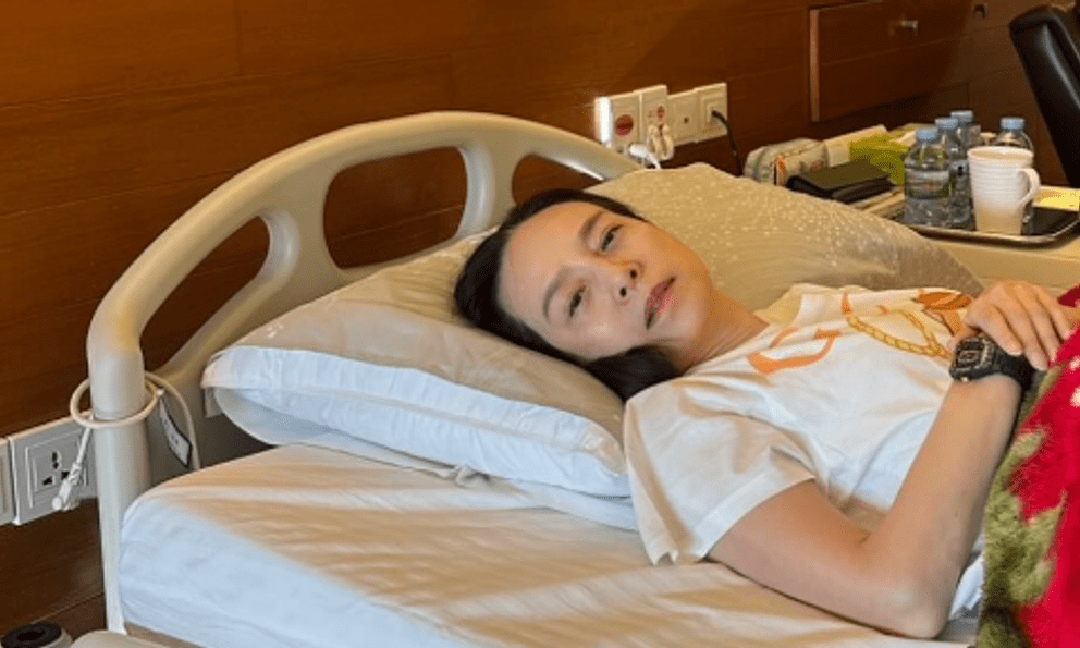 Tỷ phú Thái Lan từng giúp đỡ Xuân Son bất ngờ nhập viện