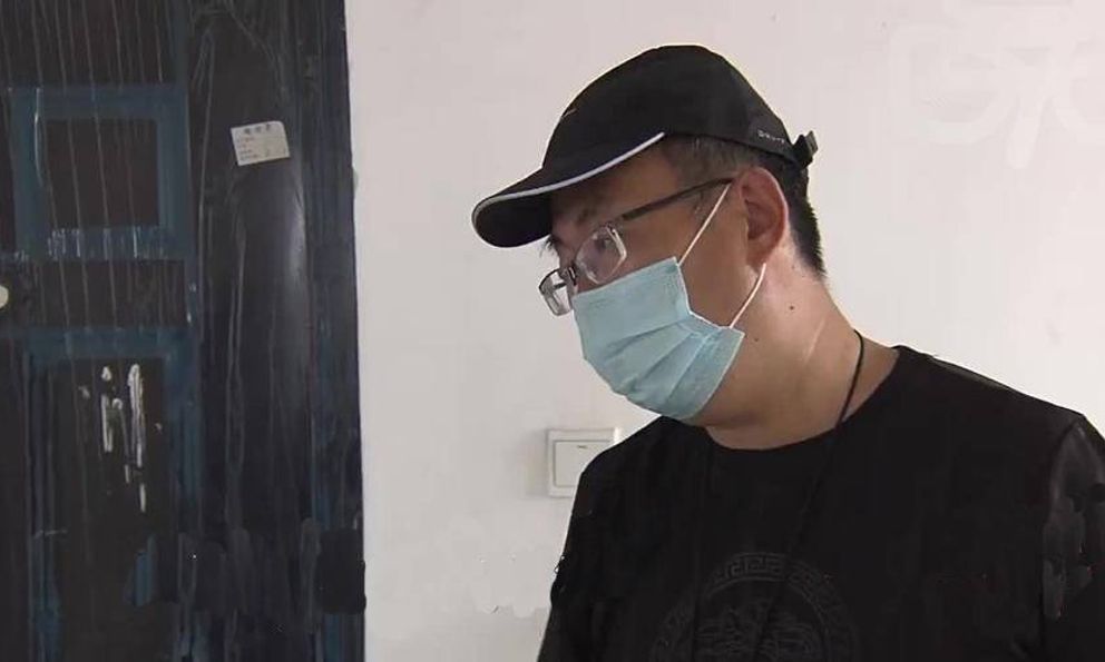 Căn nhà 2 tầng bị nghiêng, xuất hiện nhiều vết nứt, người đàn ông kiện hàng xóm, tòa án: 1 bên phải bồi thường 700 triệu đồng