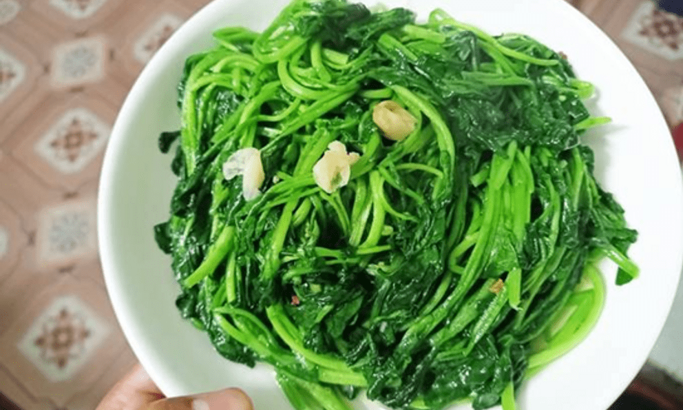 Người Việt có 1 loại rau tăng sinh collagen tự nhiên, chống tia UV tốt ngang kem chống nắng, biết tận dụng còn phòng nhiều bệnh mãn tính