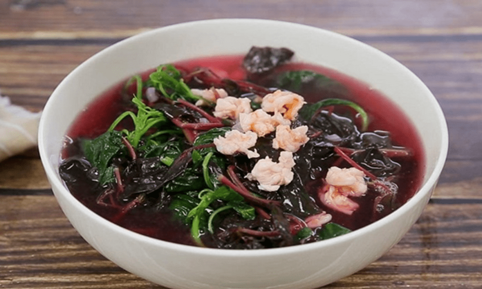 Người Việt có 1 loại rau đang vào mùa, giúp chống rụng tóc, kích thích mọc tóc con, biết dùng còn trị nhiều bệnh mãn tính