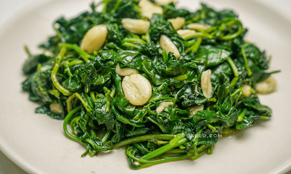 1 loại rau nhiều canxi hơn sữa, giàu selen gấp 30 lần hành tây: Chăm ăn giúp hạ huyết áp, dưỡng xương chắc khỏe, lại rất sẵn ở chợ Việt