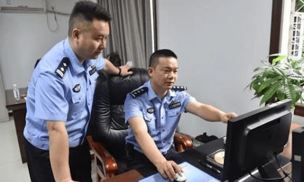 Người phụ nữ thất nghiệp mua 5 loại bảo hiểm, xe Audi và nhà 4 tỷ đồng: Cảnh sát điều tra phát hiện dòng tiền 30 tỷ bất thường