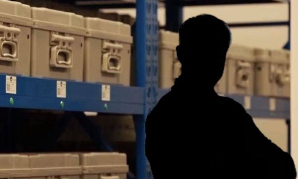 Tịch thu 10 xe ô tô, vàng, túi hiệu, bất động sản và cổ phiếu trong nhà 1 Giám đốc công ty dệt may biển thủ 182 tỷ đồng